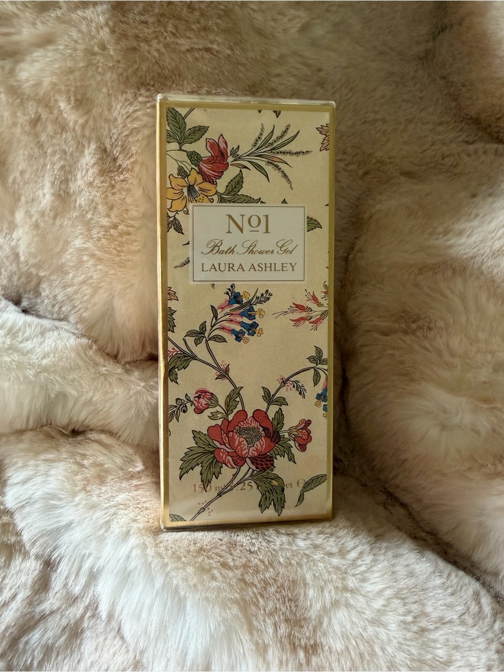 Laura Ashley Cream Floral Bath & Shower Gel